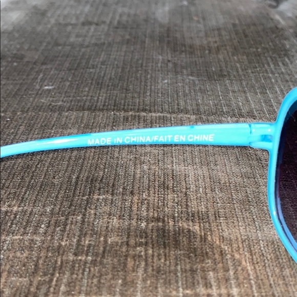 Girls Sunglasses - Picture 7 of 7